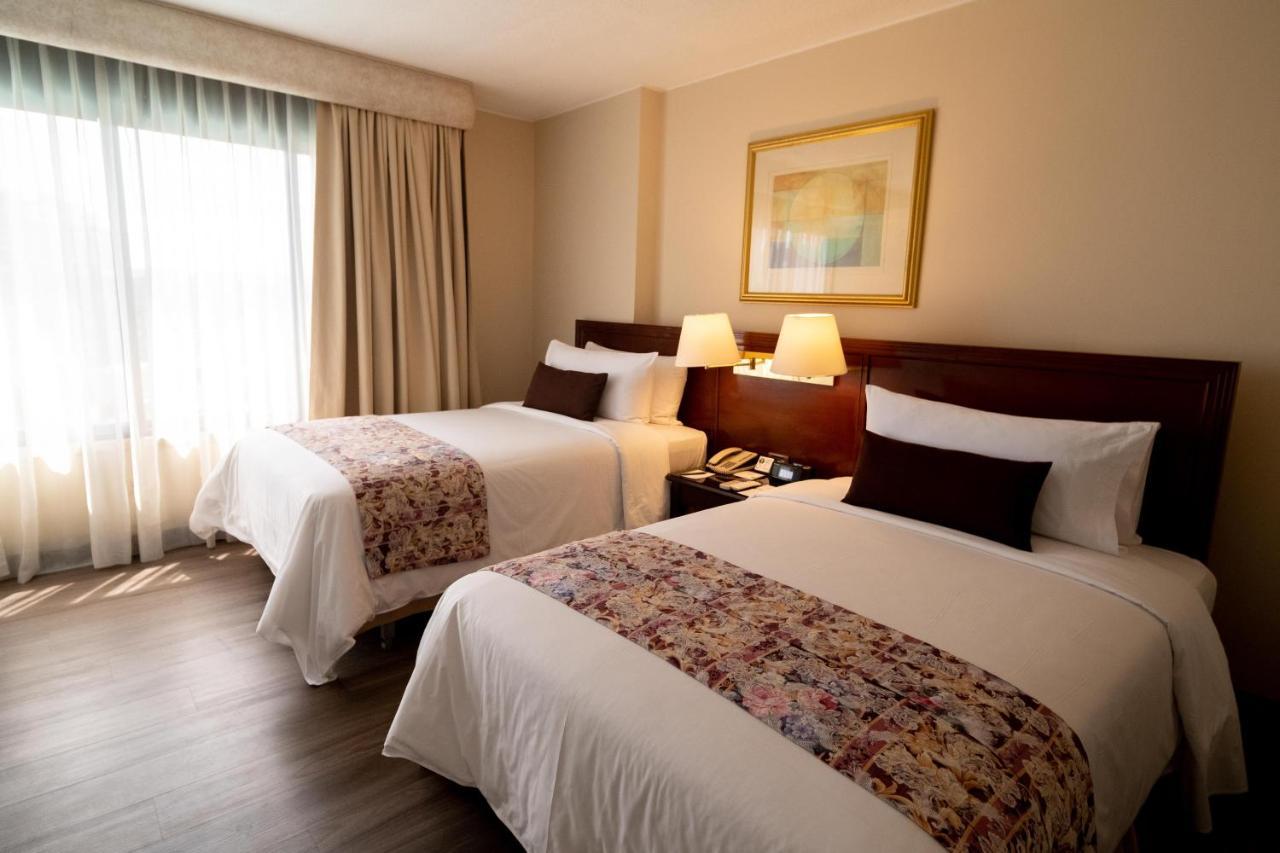 Hotel La Quinta By Wyndham Quito Esterno foto